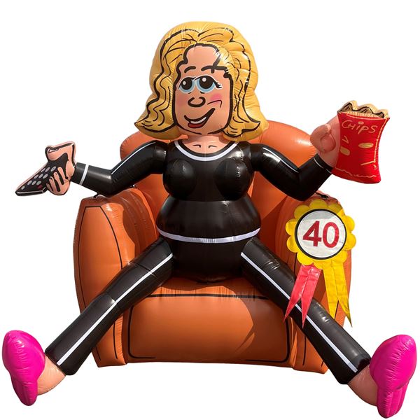 Feestpop bankzitter vrouw 40 jaar 2,5 meter