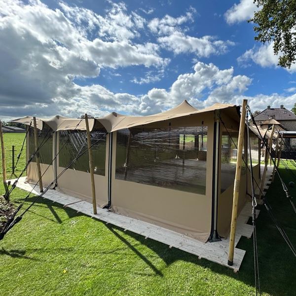 Zijwand stretchtent per meter (met frame)