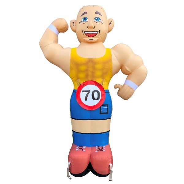 Feestpop gespierde man 70 jaar 3,5 meter